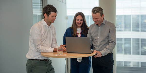 Data & AI colleagues prompt engineering