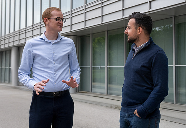 AI colleagues discussing a topic